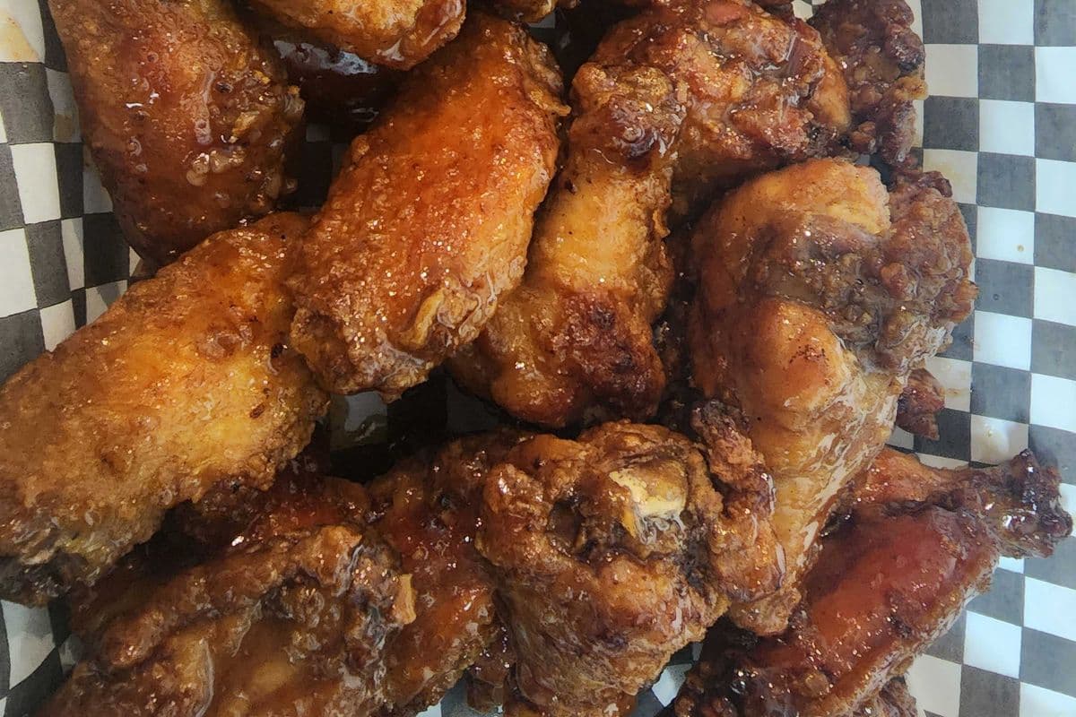 3 Pound Wings (30 pcs)
