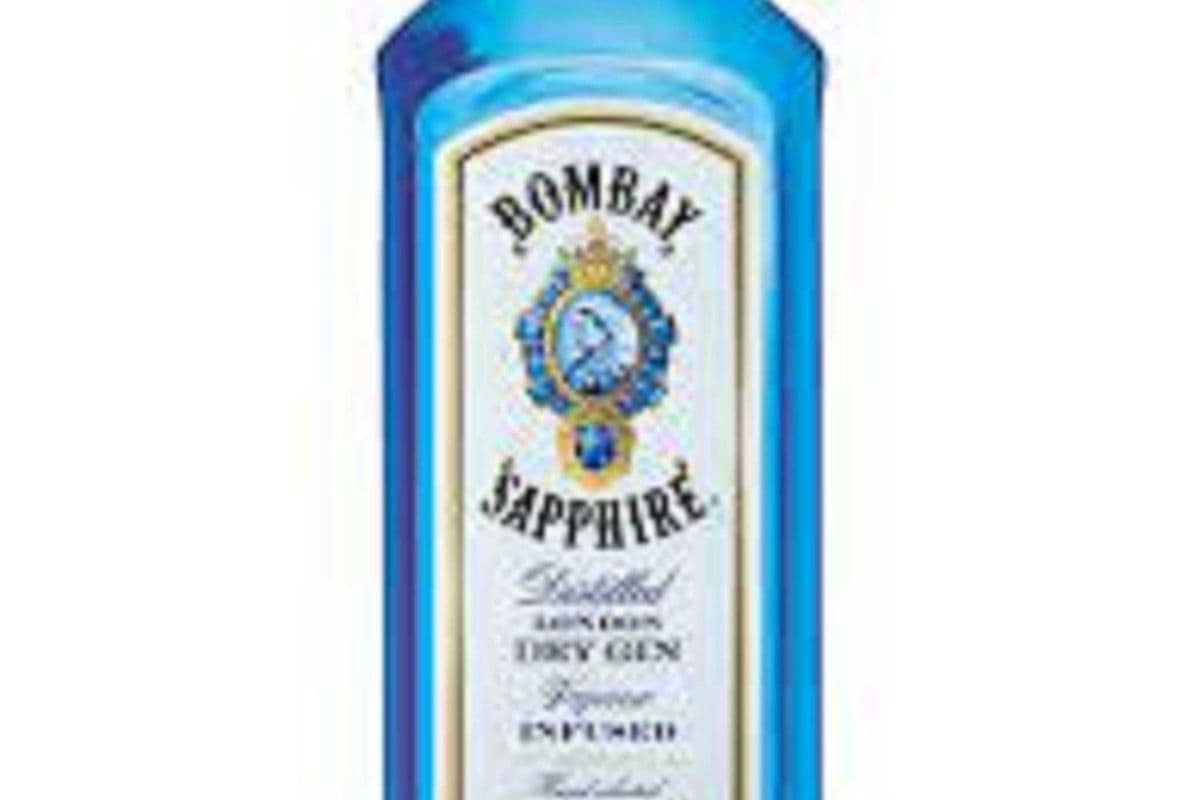 BOMBAY SAPPHIRE LONDON DRY GIN (750 ML) (1 x 750 ml Bottle)