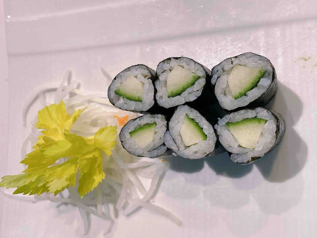Cucumber Roll / R31 Rouleau Concombre