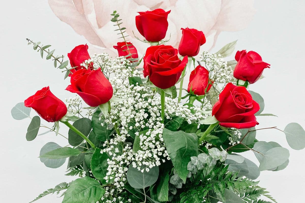 Dozen Red Roses Vased (1 doz)