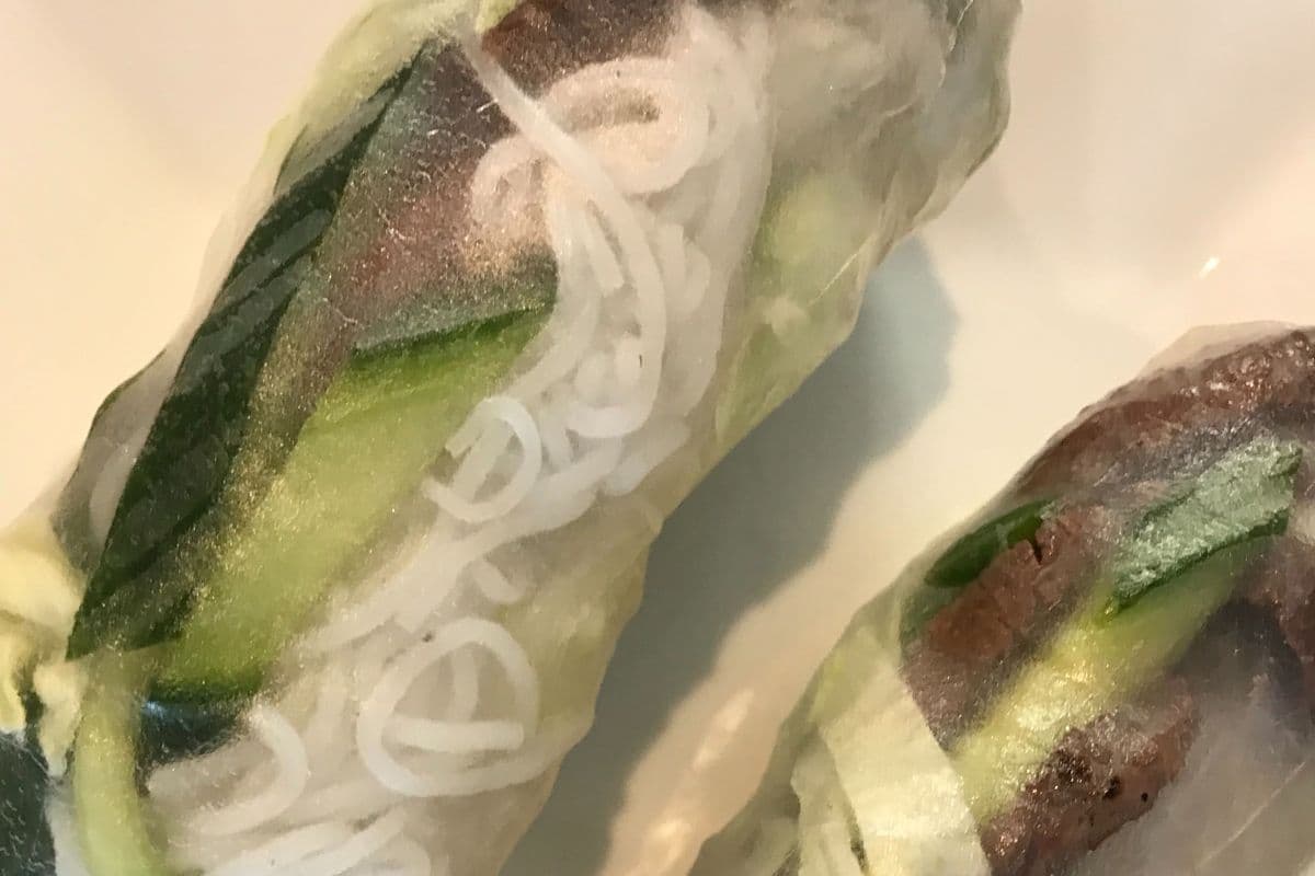 3. Beef Salad Rolls (4 pcs) (4 Rolls)