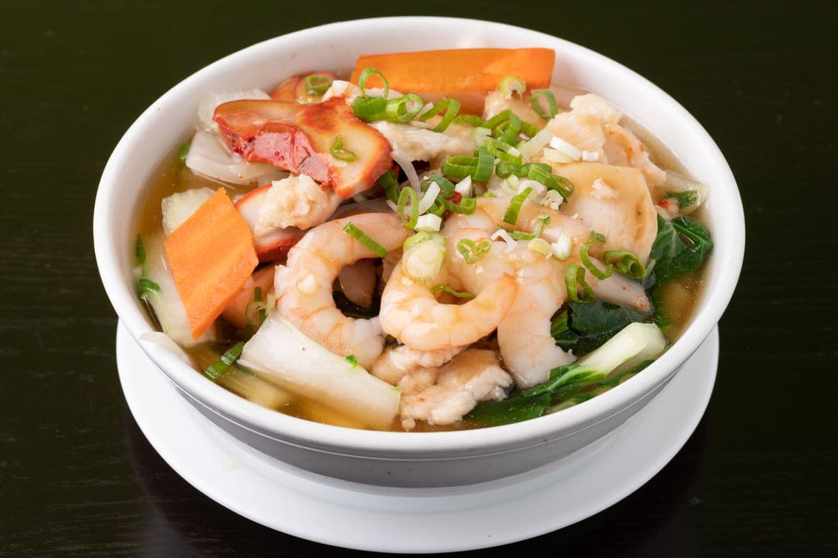109. Number One's Noodle Soup (Large)